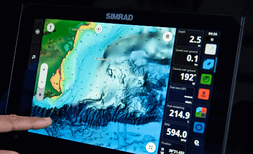 Tabu�ky C-MAP� DISCOVER� X a REVEAL� X