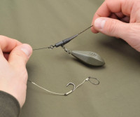 FC Leadcore lanko s obratl�kom 60cm /2ks